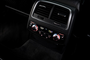 Audi A7 3.0 180kW Quattro (12 foto / 15)