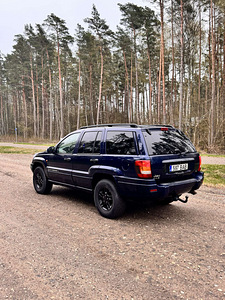 Jeep grand Cherokee (2 foto / 14)