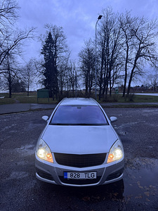 Opel Vectra 1.9 110kw 6-manu (3 foto / 10)