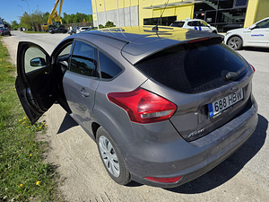Ford Focus diisel Automaat 2015 (2 foto / 13)