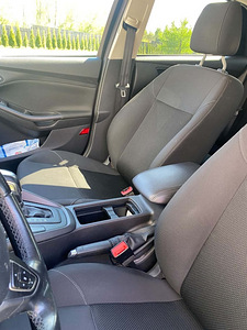 Ford Focus diisel Automaat 2015 (9 foto / 13)