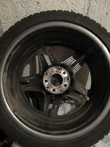 AMG Оригинальные диски ET 49 Mercedes-Benz 225/40R18 (4 фото из 10)