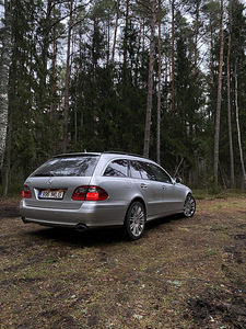 Mercedes Benz E280 2006 (1 foto / 4)