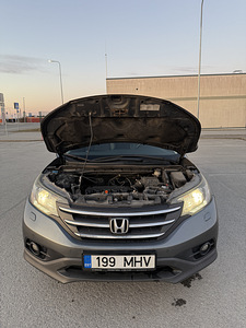 Honda CR-V Exec 2013 (15 foto / 15)