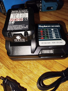 Аку-дрель Makita DF333D+аку 2.0 ч.+ зарядка, всё новое. (3 фото из 6)