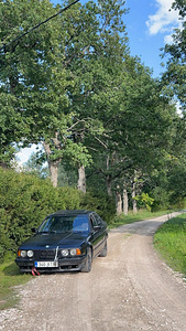 BMW E34 525TDS (4 фото из 4)