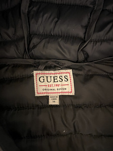 Guess куртка (2 фото из 3)