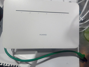 4G+ роутер Huawei B535-232A (1 фото из 1)