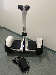Giroskuter Ninebot by Segway Mini Pro 320, valge (1 foto / 6)