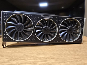 XFX Radeon RX 6950 XT (1 foto / 4)