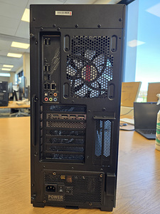 Lenovo Legion T7i – i7-12700KF + RTX 3080 + 32 GB RAM (2 foto / 2)