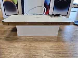 iPhone 14 Pro 128GB (7 foto / 8)