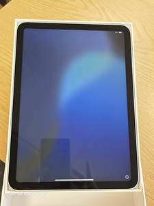 iPad (2022) 64GB WiFi - Garantii + järelmaks (1 foto / 4)