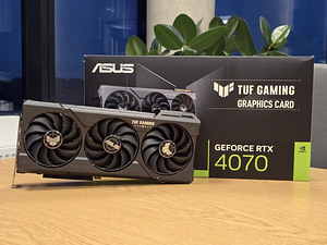 ASUS TUF Gaming GeForce RTX 4070 (1 foto / 4)