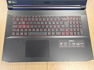 Acer Nitro 5 AN517-54 – RTX 3050, 17,3" 144 Hz (5 foto / 7)
