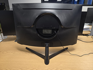 Samsung 32" Odyssey G5 Curved Monitor (C32G54TQ) (2 foto / 4)