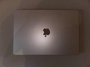 MacBook Air 15 inch, M2, 512Gb, 8Ram (2 foto / 6)