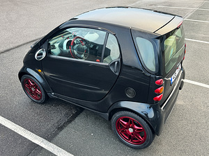 SMART FORTWO COUPE 0.7 TURBO 01.2027 - Swatch Mercedes Art (7 foto / 11)