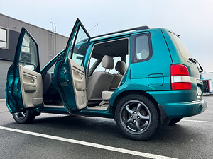 Auto Mazda Demio LTX 2000 - MAZDA 2 (4 foto / 10)