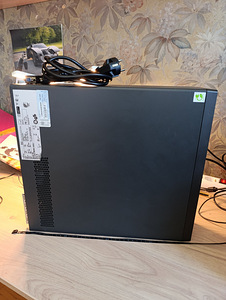 Fujitsu Esprimo 3.30GHz, 8GB RAM, HDD500GB (6 foto / 7)
