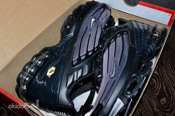 Air Max Plus 3