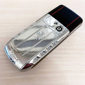 Vertu-ի նման հեռախոս, երկու քարտով (7 լուսանկար / 10)