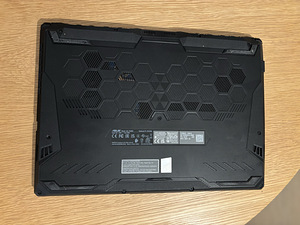 Sülearvuti Asus tuf f15 (3 foto / 6)
