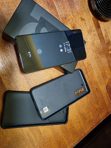 Samsung s21 5g 128gb (1 foto / 2)