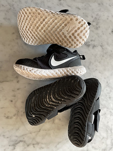 2 paari Nike jalanõusid kokku 4 eurot (5 foto / 6)