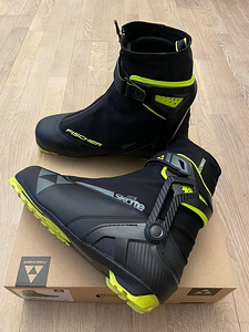 Suusasaapad Fischer RC5 Skate (nr.43) (1 foto / 3)