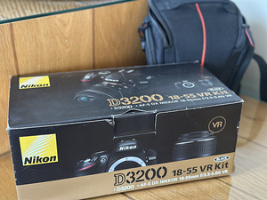 Nikon D3200 + 18-55mm VR II Kit Foto (6 foto / 8)