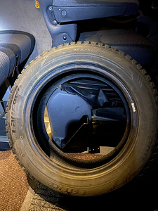 Korralikud Laufenn talverehvid 205/55 r16 - 4tk (3 foto / 3)