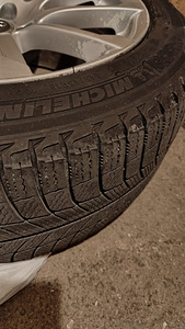 Оригинальные диски Audi 18" + шины MS 245/45R18 (7 фото из 9)