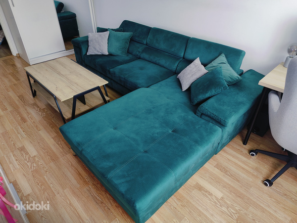 Угловой диван в идеальном состоянии (фото #2)