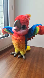 Hasbro Furreal Rock-A-Too, интерактивный попугай