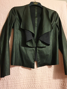 Zara (3 foto / 3)