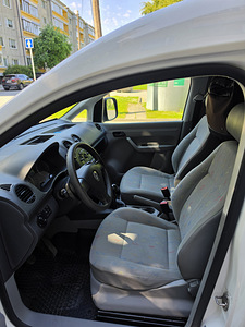 Volkswagen Caddy 2.0 CNG (80 кВт), 2008 (9 фото из 11)