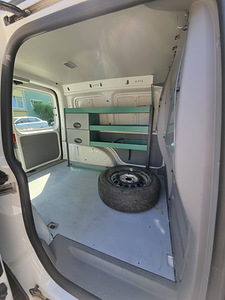 Volkswagen Caddy 2.0 CNG (80 кВт), 2008 (11 фото из 11)