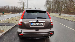 Продается внедорожник Honda CRV. автомат 2012 (6 фото из 11)
