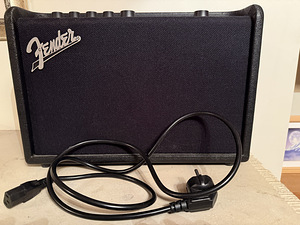 Mustang gt40 amplifier Fender  			