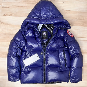 Canada Goose Crofton Puffer (1 foto / 8)