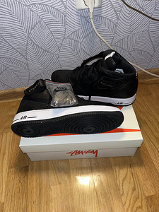 Nike air force 1’07 mid sp