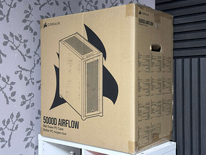 Arvutikorpus/Corsair 5000D Airflow (5 foto / 5)