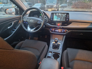 Hyundai i30 (10 foto / 15)