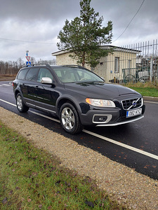 Volvo xc70 (2 фото из 9)