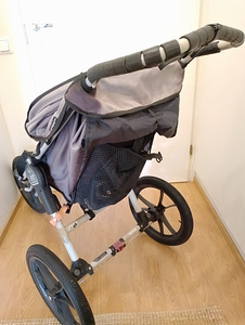Laste jalutuskäru suurte ratastega (4 foto / 7)