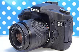 Фотоаппарат Canon 40D с объективом 18-55.