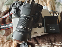 Canon eos 700d Canon EF-S 18-55mm 1:4-5.6 is stm.