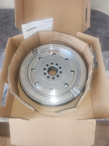 Müüa uus DSG-DQ250 sidurikomplekt hoorattaga (2 foto / 10)