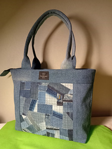 Denim Mosaic: Artisan Tote – One-of-a-Kind Sustainable Handb (7 foto / 10)